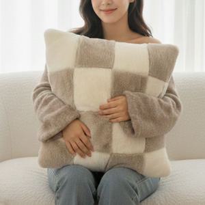 50X50 플루밍 퍼 포인트 털쿠션 부드러운 양면 극세사 체크보드 소파 쿠션커버 털방석