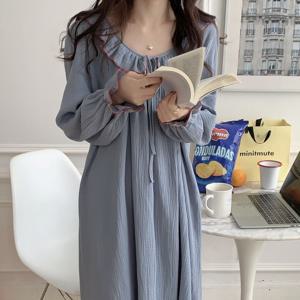 오후의 하늘 레드 스티치 프릴 사계절 긴팔 홈웨어 원피스 1color