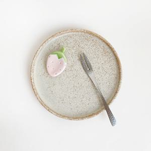 얼스 디저트 플레이트 / 매트한 원형 접시 홈카페 카페접시 플레이팅 일본그릇