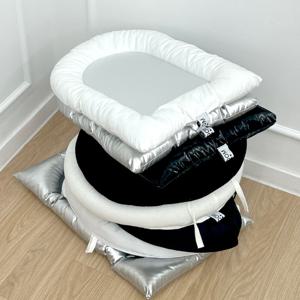 쿠션거울 패브릭 인테리어 아크릴 벽걸이 거울