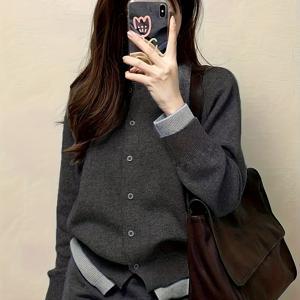 TEMU 투피스 버튼 라운드넥 가디건, 커뮤터 스타일, T자형 탑, 가을-겨울 투톤 스플라이스 코트