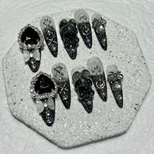 TEMU 10개입 핸드메이드 네일, 블랙 그라데이션 베어 라인스톤 프레스온 보우 Y2K 글램 프레스온 네일, 탈부착 가능한 재사용 가능한 인조 네일 키트 (젤리 스티커 1개 + 플라스틱 스틱 1개 + 네일 파일 1개 포함). 참고: 접착제 미포함