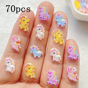 TEMU 30/70pcs 귀여운 미니 카툰 무지개 유니콘 네일 아트 차밍 세트 - DIY 네일 아트, 헤어 클립, 폰 케이스 및 스크랩북 장식용 미니 플랫백 라인스톤, 생동감 있는 네일 장식 - 크리스마스/할로윈 매니큐어에 이상적