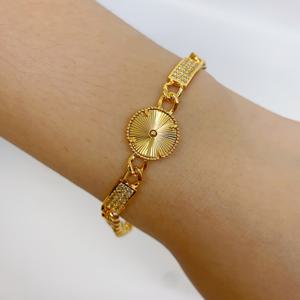 TEMU 여성용 럭셔리 골든 쿠반 링크 팔찌 - 컷 액센트 & 선버스트 디스크 참 장식, 생일·기념일·라마단을 위한 일상 및 포멀 주얼리 선물, 중동 스타일의 고급 액세서리