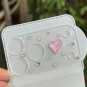 TEMU 아이폰 17 Pro Max용으로 디자인된 매력적이고 우아한 화이트 겨울 테마 반짝이는 라인스톤 카메라 렌즈 보호 필름 커버. 스타일리시한 보호를 제공합니다.|폰케이스