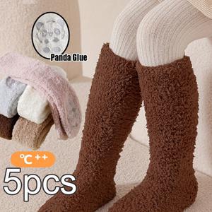 TEMU 귀여운 판다 & 미끄럼 방지 밑창이 있는 5팩 어린이 겨울 보온 양말 - 부드러운 코랄 바닥 양말, 손세탁 가능 / 유아용 추운 날씨 신발