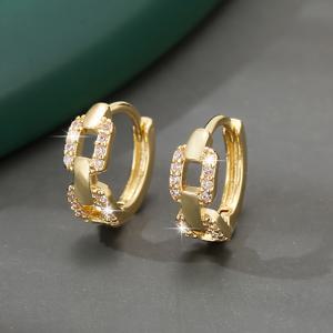 TEMU 럭셔리하고 우아한 구리 세팅 합성 지르코니아 기하학적 홀아웃 이어커프 한 쌍, 패셔너블한 트렌디한 체인 귀걸이, 데이트 선물에 완벽