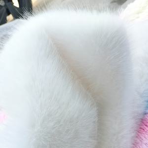 TEMU 고양이 모피를 흉내 낸 인조 모피는 고급스러운 긴 모발과 하이-로우 텍스처가 특징이며, 길이는 3Cm입니다. 이 플러시 원단은 크리스마스 및 할로윈 선물로 적합합니다.