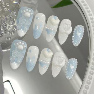 TEMU 10개 세트 고양이 눈 스위트 진주 물방울 귀여운 파란 리본 수제 아몬드 모양 착용 가능한 네일 아트 분리형 재사용 가능, 여성에게 모든 계절에 착용하기 적합, 젤리 글루 및 네일 파일 포함.