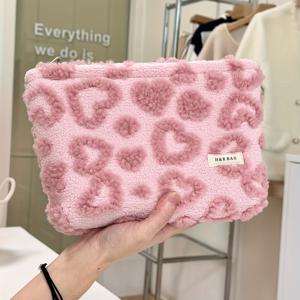 TEMU 귀여운 미니 핑크 보관 가방, 화장품을 들고 다니기에 완벽합니다. 립스틱, 브러시, 제품, 폰, 동전, 작은 물건을 수납할 수 있습니다. 학교로 돌아가는 선물로 이상적이며 가정, 여행, 휴가, 학교 사용에 적합합니다. 메이크업 가방, 가방, 화장품 가방으로 사용할 수 있습니다.|립스틱