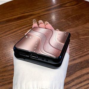 TEMU 폰 케이스: 하트와 웨이브 패턴 디자인 휴대폰 케이스 (손목 스트랩 포함) - Z Flip3, Z Flip4, W23 Flip, Z Flip5, W24 Flip, Z Flip6, Z Fold2, W21, Z Fold3, W22, Z Fold4, W23, Z Fold5, W24, Z Fold6용 - 스테인리스, 패셔너블, 트렌디한 인조 가죽