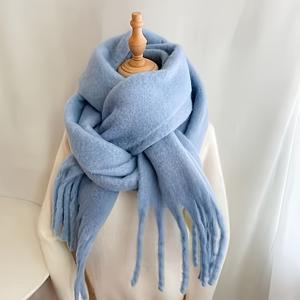 TEMU 여성용 마카롱 컬러 두꺼운 대형 스카프, 플러시 숄 솔리드 컬러 넥 워머, 초보온 방풍 두꺼운 겨울 액세서리, 편안하고 우아한 플러시 텍스처, 10가지 스타일링 방법, 완벽한 겨울 패션 선택, 여성용 스카프와 숄