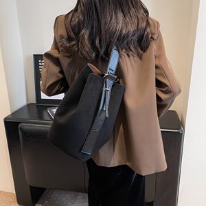 TEMU 클래식 여성용 버킷 숄더백, 무광 가죽 소재, 메신저 백 또는 크로스바디 백으로 완벽, 넓은 스트랩으로 여성용 토트백으로 이상적입니다.|가방|크로스백|보부상가방