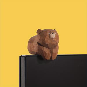 TEMU 핸드메이드 나무 누워있는 곰 조각상 - 3가지 색상(검정, 흰색, 갈색) - 클래식 동물 테마 차량 및 책상 장식, 전원 필요 없음 - 크리스마스, 새해, 어머니날, 아버지날 선물로 완벽한 데스크탑 오너먼트 | 천연 목재 질감, 곰 홈 데코