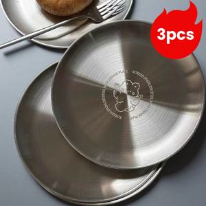 TEMU 귀여운 곰돌이와 구름 디자인의 스테인리스 스틸 샐러드 접시 3개 세트. 크기는 6.7인치이며, 만화 테마의 저녁 식사, 캠핑, BBQ 부페에 적합하며 레스토랑에서 사용하기에도 좋습니다. 오븐 및 식기세척기에서 사용하기 안전합니다.