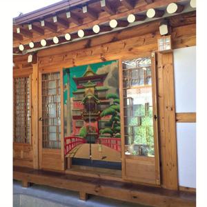 TEMU 1개 대형 일본식 문 커튼 - 전통 아시아 건축 디자인과 탑 모티프, 거실·침실·현관용 프라이버시 룸 디바이더 - 세탁기 사용 가능 린넨 창문 드레이프, 집들이 선물 (34x56인치), 우아한 거실 커튼, 정교한 패턴 디자인, 크리스마스와 추수감사절에 완벽한 문화적 장식