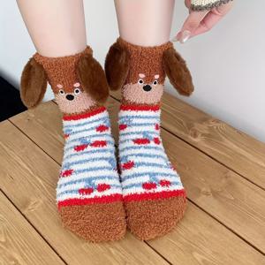 TEMU 여성용 플러시 강아지 프린트 겨울 따뜻한 바닥 양말 1켤레 - 귀여운 강아지 디자인의 두꺼운 보온 슬리퍼, 부드러운 플러시 안감 & 미끄럼 방지 고무 밑창, 가을/겨울용 포근한 홈 슬립웨어, 강아지 양말, 시즌별 신발, 장난기 넘치는 디자인