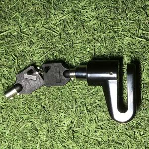 TEMU 자전거용 튼튼한 콤팩트 디스크 잠금 장치 1개. ABS 및 아연 합금으로 제작되었으며, 산악 자전거, , 전동 스쿠터 및 삼륜차를 위한 도난 방지용으로 설계되었습니다. 수동 작동, 부식 방지 기능이 있습니다.