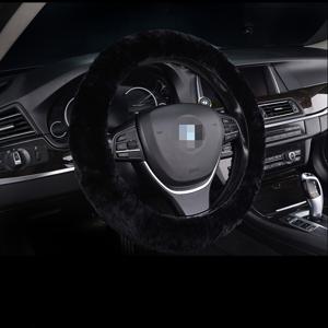 TEMU 겨울용 핸들 커버 | 튼튼하고 스타일리시한 플란넬 소재, 대부분의 차량에 맞는 범용 핸들 커버, 간편한 설치, 내부 업그레이드, 모던한 차량 액세서리