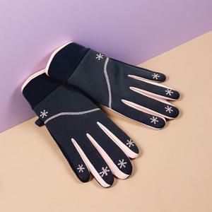 TEMU 캐릭켸 여성용 보온 장갑 - 터치스크린 호환 가능한 두꺼운 단열 장갑, 아이패드, 킨들, 스마트워치 호환 가능 - 야외 활동, 출퇴근, 일상 사용에 이상적 - 블랙/화이트/그레이 색상, 냉각 방지 장갑, 겨울 액세서리, 스마트폰 호환, 스타일리시한 디자인, 내구성 있는 소재, 출퇴근 필수품, 고품질 원단, 기술 애호가용, 여성용 겨울 장갑