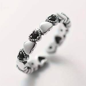 TEMU 01926 한국 스타일 블랙 하트 반지, 쉬운 착용감과 독특한 고급스러운 느낌으로 패셔너블하고 트렌디한 오픈형 반지. 고급스러운 선물 상자 포장으로 함께 제공, 어버이날, 결혼식 신부 들러리 선물로 완벽, 뮤직 페스티벌, 부활절 파티에 적합