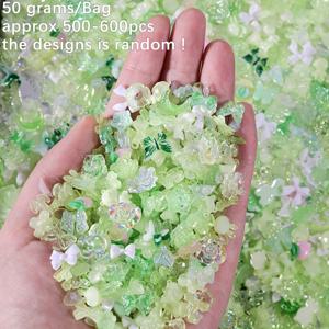 TEMU 3D 멀티 컬러 네일 액세서리 50g (약 500-600개), 다양한 모양의 하트형, 나비 리본형 네일 액세서리, 레진 플랫백 네일 아트 액세서리, 네일 및 에폭시 수지 필러용, 주얼리 캐스팅 도구