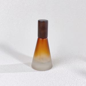 TEMU 15ml 프로스트 유리 스프레이 병, 리필 가능 및 재사용 가능, 헤어 여행 제품용으로 디자인, 골드 미스트 분무기 특징, 향수에 적합