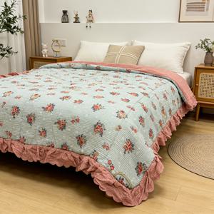 TEMU 부드러운 플로럴 봄, 가을, 여름 이불, 가정용, 테마 패턴으로 따뜻하고 자연스러운 시각적 경험 제공. 부드럽고 따뜻한 휴가 추억을 위한 완벽한 선물, 가장 친한 친구와 가족에게 이상적. 낮잠, 캠핑, 여행, 홈 데코에 적합. 플로럴 패턴으로 기숙사 장식 | 플로럴 패턴 이불 | 가벼운 이불, 침구