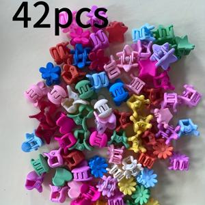 TEMU 42개 파스텔 & 생동감 넘치는 강아지 머리핀 - 매트 미끄럼 방지 플라워, 별, 하트, 왕관 클립 - 소형견용 안전한 펫 그루밍 액세서리 - 일상과 특별한 날을 위한 선물 추천, 장식적인 디자인