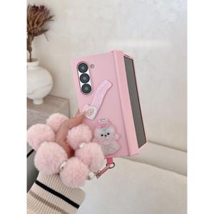 TEMU 휴대폰 케이스 - 힌지 + 3D 보우 타이 강아지 스탠드 + 핑크 폼폼 손목 스트랩이 있는 핑크 스킨 케이스 (Z Flip 7, Z Flip 7 FE, Z Flip 6, Z Flip 5, Z Flip 4, Z Flip 3 호환)