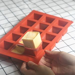 TEMU 1개의 정사각형 실리콘 몰드, 15개의 구멍, 유연하고, 쉬운 탈형, 초콜릿, 무스, 케이크, 치즈케이크, 트러플, 카라멜, 젤리, 브라우니, 비누 만들기, 창의적인 디저트 및 공예 프로젝트, 주방 및 제빵 장식 도구