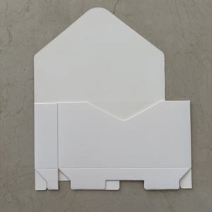 TEMU 5-팩 봉투형 꽃박스, 신선한 꽃 핸드헬드 박스, 선생님 핸드헬드 꽃바구니, 발렌타인데이 종이 꽃 장식 박스, 여성의 날 핸드헬드 박스, 범용 휴일 포장, 크리스마스 꽃 선물백, 파티 선물 포장 박스, 파티 선물,특별 이벤트,장식용 선물 가방,스타일리시한 ,내구성 있는 소재,선물 상자,꽃꽂이,여성의 날 선물,이벤트 플래너