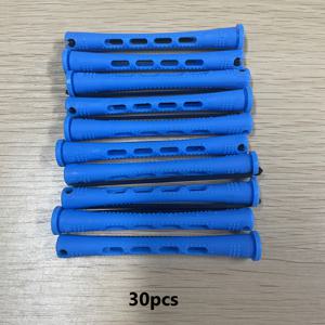 TEMU 자연스러운 헤어를 위한 30개 컬링 아이롱 세트. 콜드 웨이브 컬을 연출하기에 이상적입니다. 긴 머리, 중간 길이 머리 또는 짧은 머리를 가진 여성에게 완벽하며, 부드러운 컬을 연출하는 파란색 디자인을 특징으로 합니다. 사용하기 쉬운 헤어 스타일링 키트입니다.