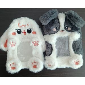 TEMU 귀여운 동물 테마 카드 홀더 2개 세트. 플러시 캐릭터 동물 디자인으로 학교 ID 카드에 완벽하며, 좋아하는 아이돌의 3인치 사진을 위한 디스플레이 펜던트가 포함되어 있습니다 (비즈 체인 포함).