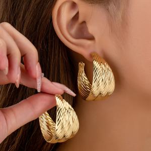 TEMU 최신 트렌디하고 다재다능한 여성용 귀걸이, 스타일리시하고 섹시함을 연출합니다.