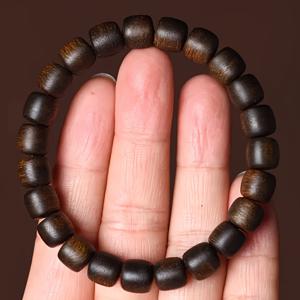 TEMU 브루나이 침향 천연 야생 숙성 목재 구슬 팔찌, 0.8cm*23구슬, 목재 향기 주얼리, 남녀 공용, 풍부한 향기, 아름다운 무늬, 선명한 나뭇결, 풍부한 기름, 완벽한 착용감, 평화와 행운의 상징, 기혈 순환 촉진, 친구, 커플, 가족을 위한 이상적인 선물