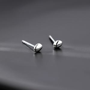 TEMU S925 스테인리스 실버 스몰 스톤 스터드 귀걸이, 정교하고 패셔너블, 저자극성 귀걸이 커프스, 잠자기 전에 제거할 필요 없이 착용 가능[0.4-1G]