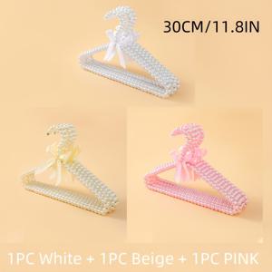 TEMU 세 가지 색상의 모조 진주 옷걸이 세트, 네 가지 사이즈로 제공. 성인, 어린이, 애완동물을 위한 우아한 리본 옷걸이. 데이 침실 장식, 웨딩드레스 보관, 동화 스타일, 홈 데코, 욕실 액세서리, 옷장 정리, 침실 액세서리에 이상적