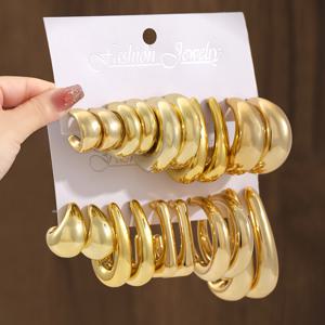 TEMU 여성을 위한 우아하고 미니멀한 긴 타원형 후프 귀걸이 20개 세트. 데일리룩에 완벽하며 귀걸이 애호가를 위한 이상적인 선물입니다.