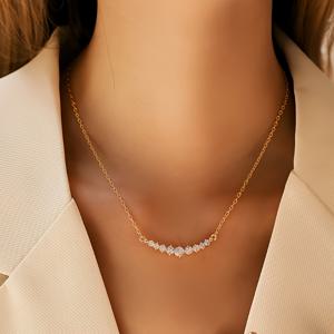 TEMU 단순하고 세련된 구리 세팅 합성 지르코니아 아크 펜던트 목걸이, 일상, 연회, 선물용으로 여성에게 적합. 어머니를 위한 완벽한 선물