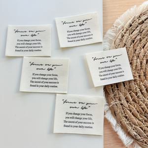 TEMU 10개 수제 패브릭 태그, 영감을 주는 문구 - DIY 공예, 스크랩북, 의류, 가방, 저널용 모티베이션 라벨 - 우아한 꽃무늬 디자인, 개인화 프로젝트용 패브릭 패치 - 교사, 학생, 선물 포장, 저널 장식, 장식용 패치, 내구성 있는 패치, 공예 재료, 공예 애호가, 패브릭 라벨, 의류 수리용 패치|린넨