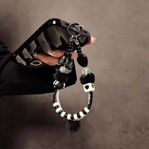 TEMU 블랙 앤 화이트 비즈 손목 체인 | TPU 소재, 폰 케이스, 키체인, 폼폼 디테일 장식으로 다용도 활용 가능