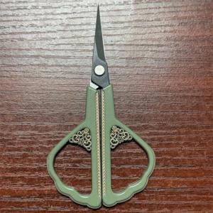 TEMU 1개 고급 빈티지 재봉 가위 - 전문적인 금속 마감, 날카로운 칼날로 원단, 실, 공예, 퀼팅용 - 가정, 사무실, 재봉틀 작업에 이상적, 견고한 구조, 클래식 디자인, 홈 세머를 위한 공구