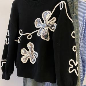 TEMU 여성용 가을 겨울 시즌 화려한 데이지 자수 편안한 루즈핏 캐주얼 크루넥 풀오버 스웨터 - 대비 컬러 올매치 스웨터, 루즈핏 스웨터, 부드러운 질감