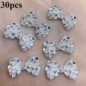 TEMU 2D 플랫, 30개 세트 레진 실버리 보우 플랫 DIY 하프 비즈 웨딩 장식 헤어 클립 액세서리, 수제 주얼리 재료, 파티 장식, 수제 공예, 우아한 헤어 클립, 장식용 보우, 정교한 공예, 내구성 있는 주얼리 부품, 공예 용품, 헤어 클립 참, 웨딩 플래너, 패션 애호가