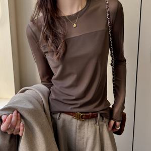 TEMU 여성용 코리안 스타일 쉬어 메쉬 패널 긴팔 티셔츠 - 슬림핏 세미 쉬어 블라우스 (화이트 베이스 & 네트 백), 봄 여름 가을용 통기성 레이어드 탑 / 코리안 패션 (캐주얼/오피스 웨어) - 기계 세탁 가능 스트레치|티셔츠|여름블라우스|여성블라우스