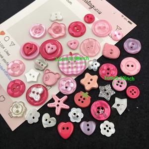 TEMU 20개 신선한 핑크 시리즈 랜덤 컬러 패턴 - 핑크, 체크무늬, 화이트 멀티컬러 플라스틱 DIY 버튼 (달/사과/나비*하트 꽃) 스크랩북, 의류 장식, 에스테틱 액세서리