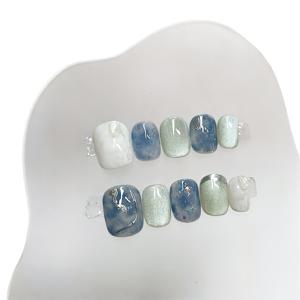 TEMU 10개입 순수 수제 캣아이 우아한 스타리 스카이 블루 착용 가능 네일, 숏 스퀘어 라운드 형태, 블루 & 화이트 마블 패턴과 실버 라인 악센트 - 재사용 가능한 인조 네일, 데일리 웨어, 파티 이벤트, 휴일 선물용 패션|네일팁