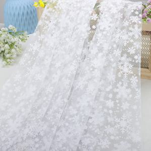 TEMU 1개 눈꽃 튤 원단, 폭 1.5미터 x 길이 1/2/4야드, 폴리에스터 100%, 우아한 눈꽃 프린트, 공주 드레스, 망토, 결혼식 및 파티 장식, 투투 스커트, 꽃 포장에 완벽함, 손세탁 전용, 공주 드레스 원단 | 흐르는 질감 | 폴리에스터 튤