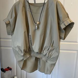 TEMU 여성용 우아한 비대칭 밑단 블라우스 - 가벼운 반팔 라운드넥 캐주얼 셔츠, 슬릿백 디자인, 단색, 봄 여름 가을 시즌 패션 탑, 기계 세탁 가능, 신축성 없는 소재